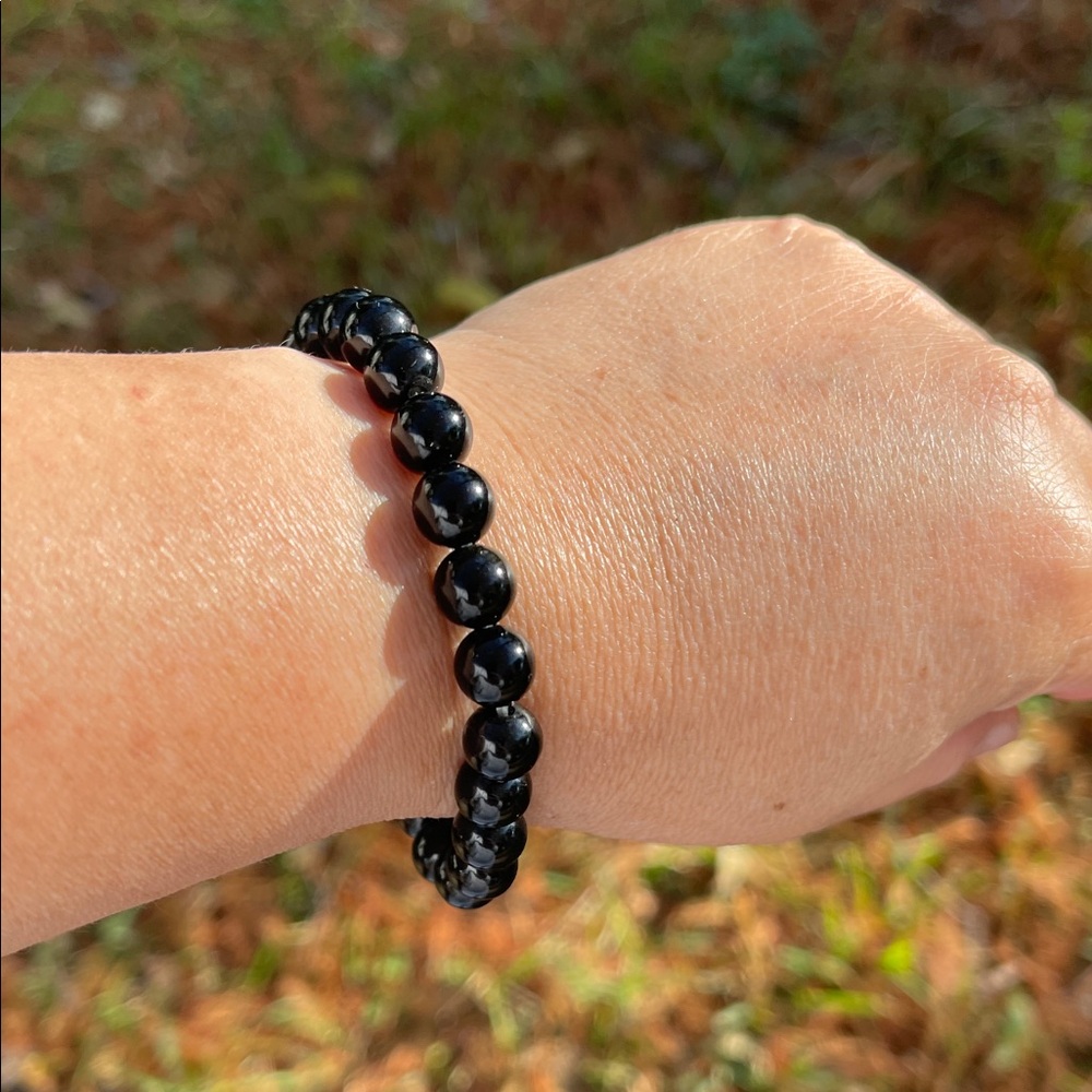 NWT Black Obsidian Beaded Elastic Bracelet - Picture 4 of 6